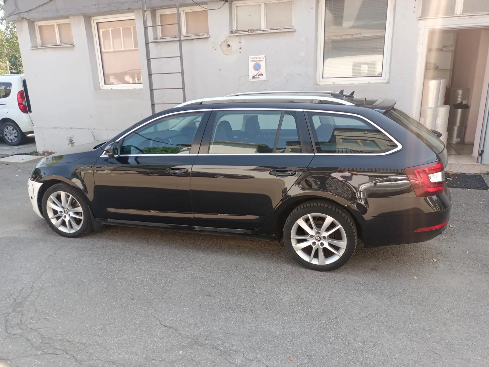 Skoda Octavia 1.5 G-Tec, снимка 6 - Автомобили и джипове - 55148886