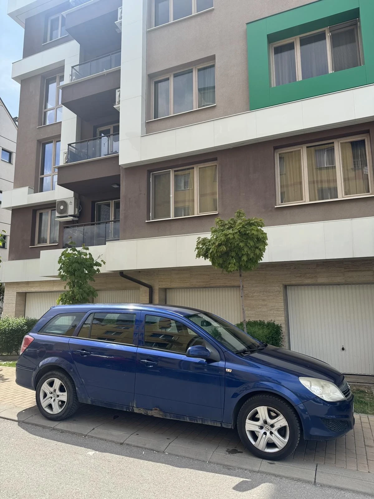 Opel Astra H, снимка 4 - Автомобили и джипове - 55681803
