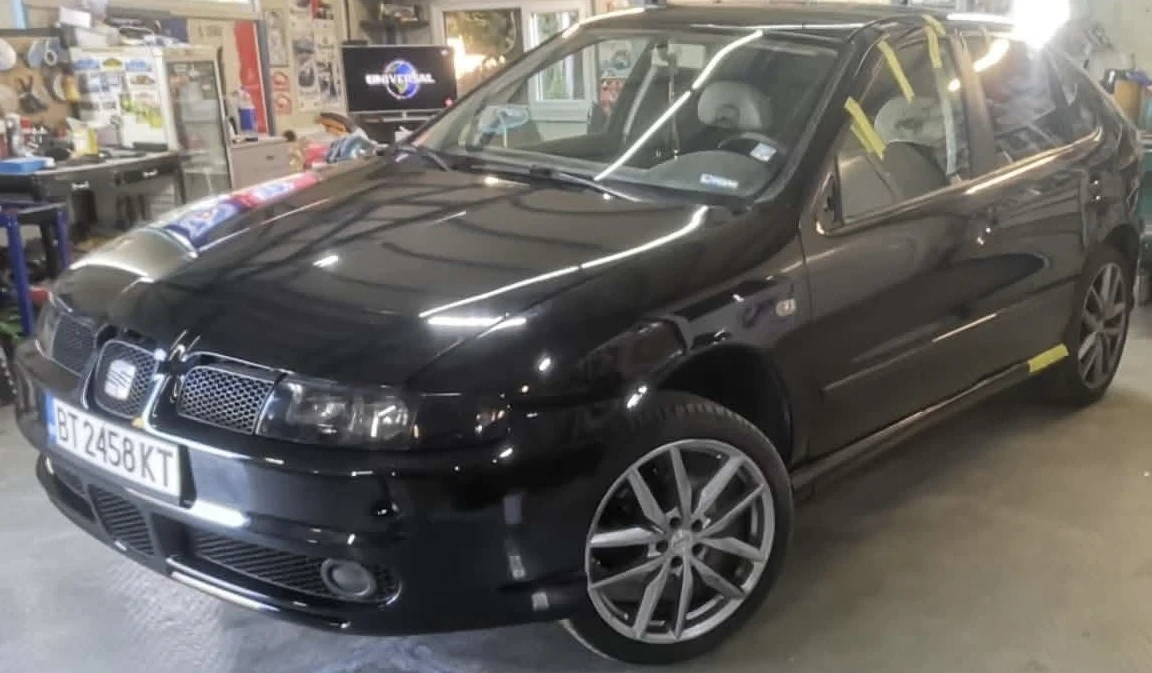 Seat Leon, снимка 5 - Автомобили и джипове - 55850542
