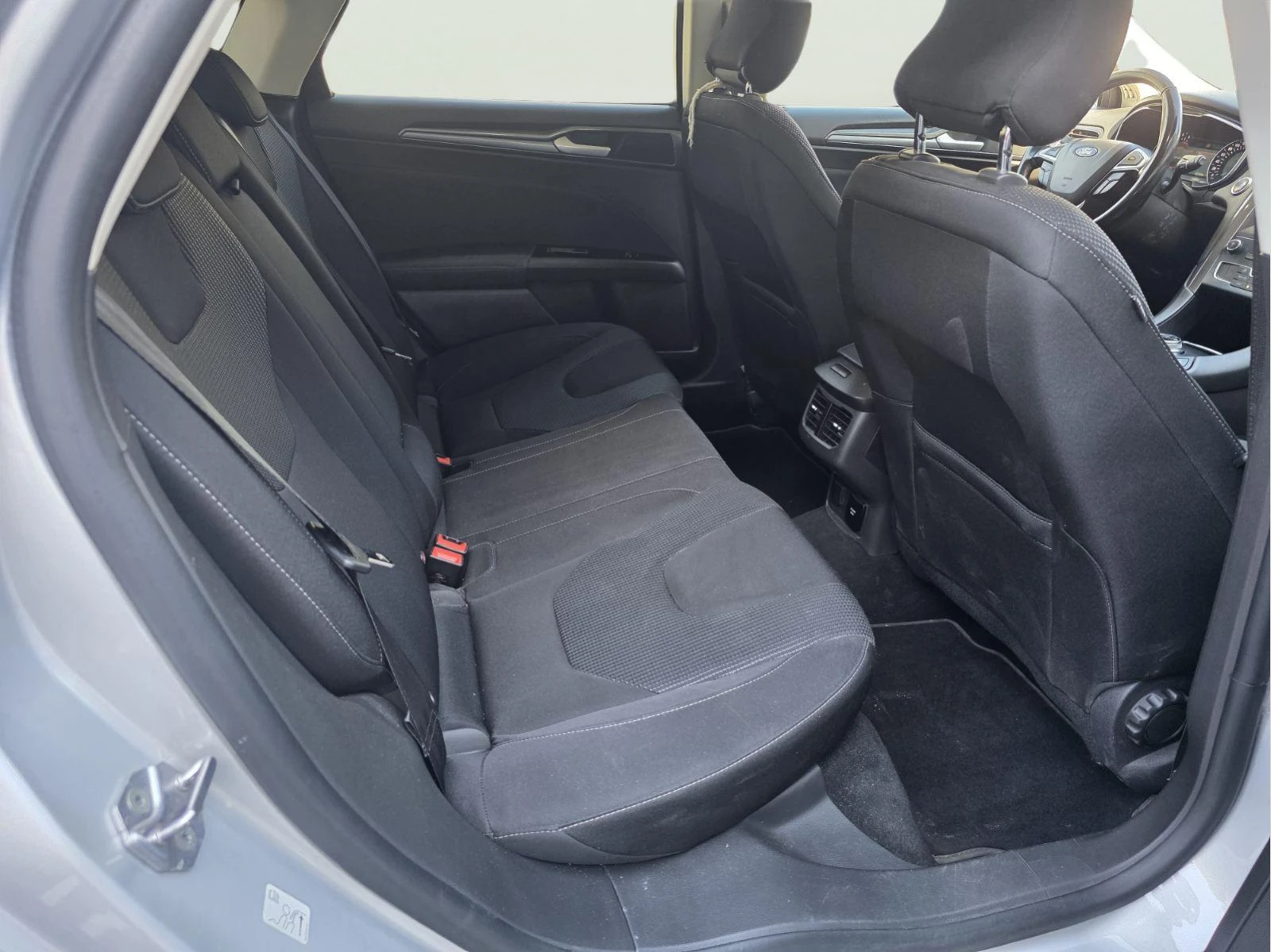 Ford Mondeo 2.0 EcoBlue, снимка 10 - Автомобили и джипове - 55994838