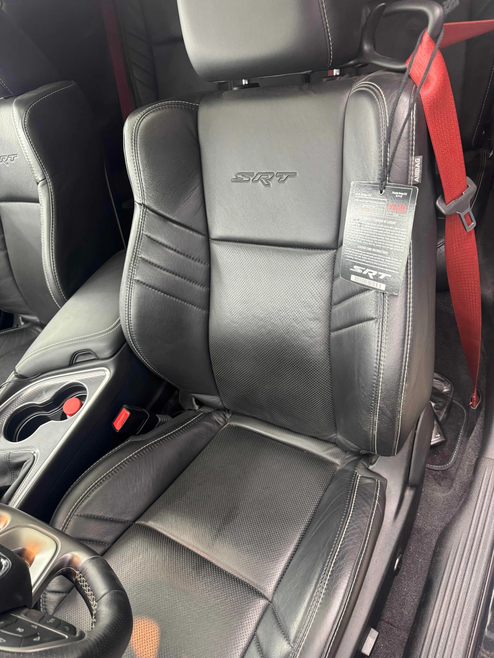 Dodge Challenger SRT Hellcat / Carfax / Автокредит , снимка 5 - Автомобили и джипове - 55999854