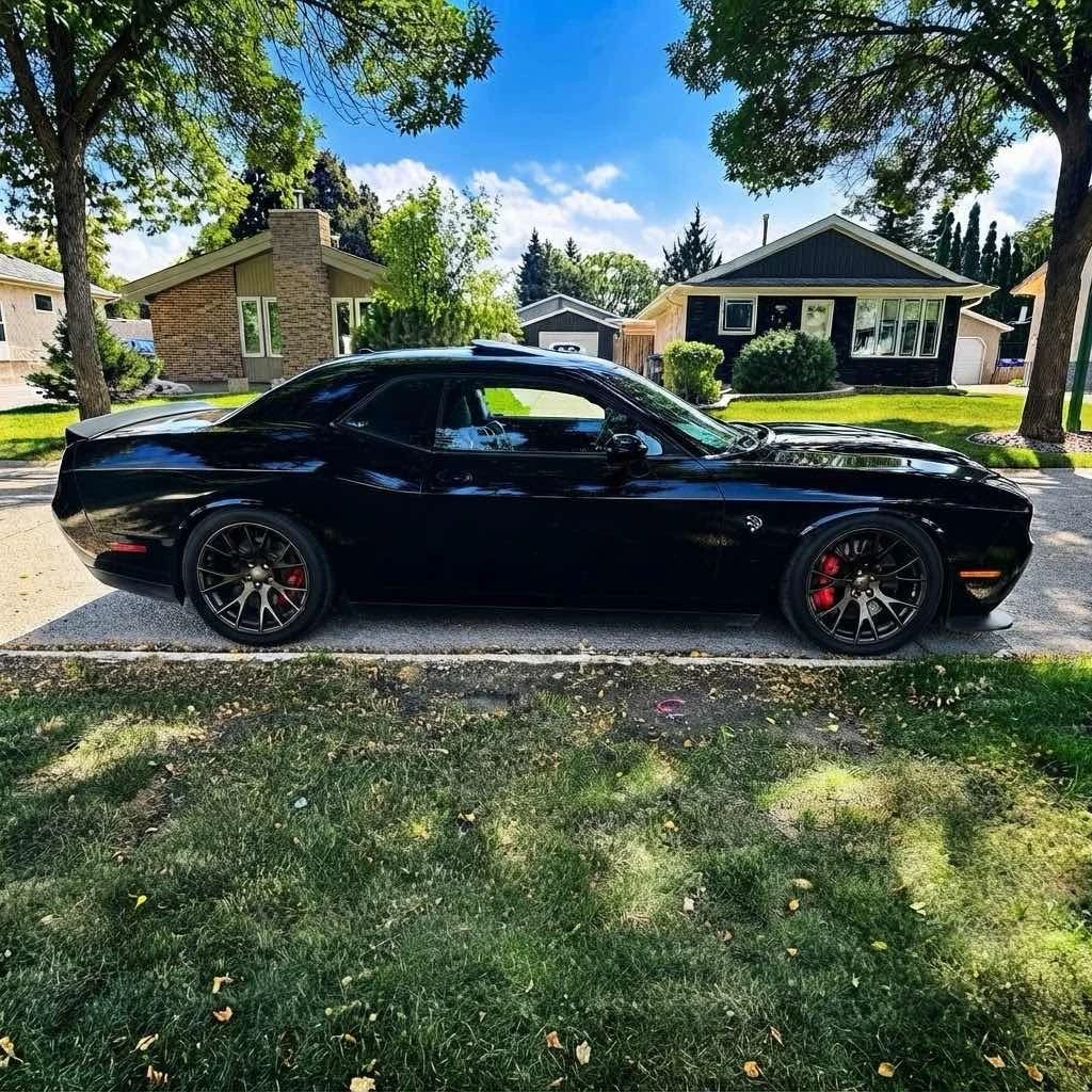 Dodge Challenger SRT Hellcat / Carfax / Автокредит , снимка 3 - Автомобили и джипове - 55999854