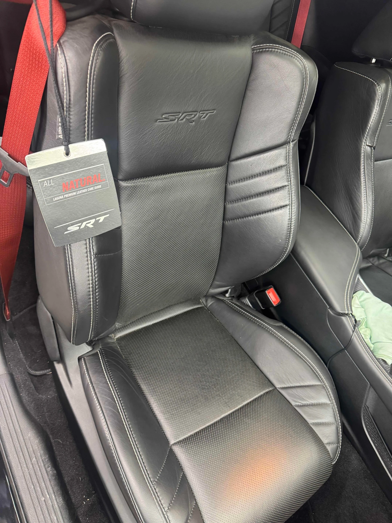 Dodge Challenger SRT Hellcat / Carfax / Автокредит , снимка 12 - Автомобили и джипове - 55999854