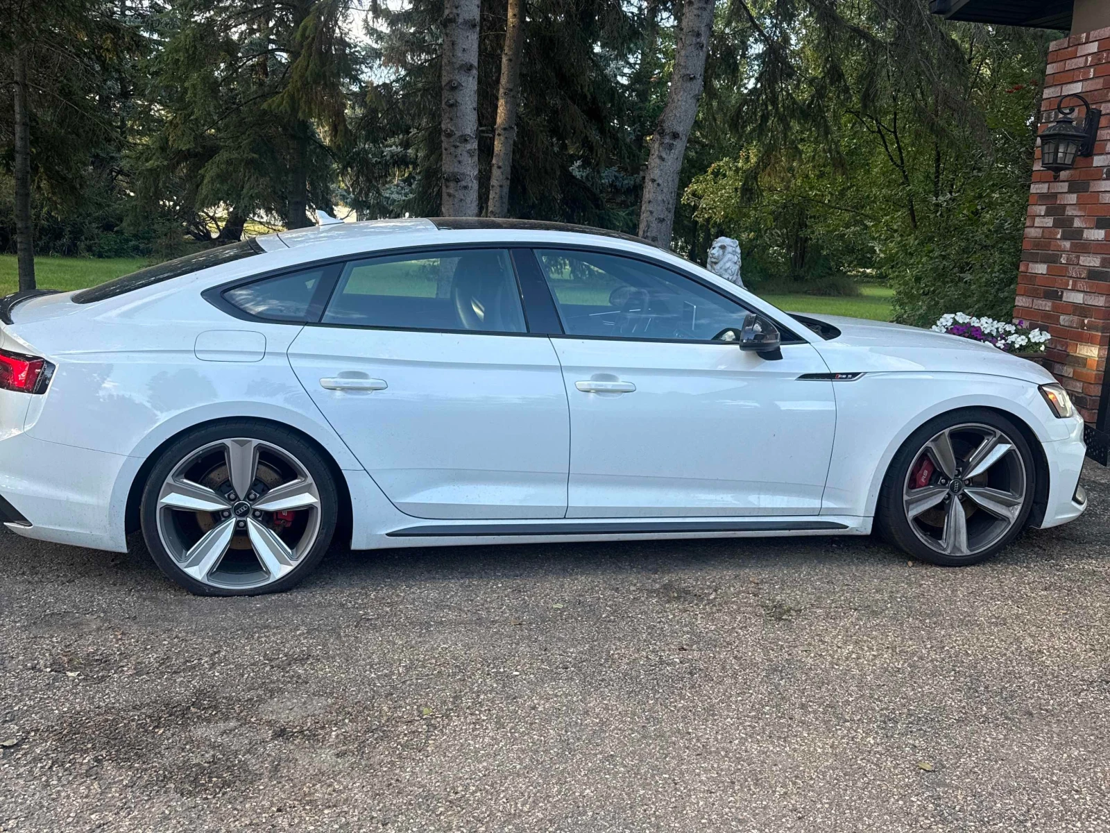 Audi Rs5 / Distronic / 360 / B&O / Carfax / Автокредит , снимка 3 - Автомобили и джипове - 56028690