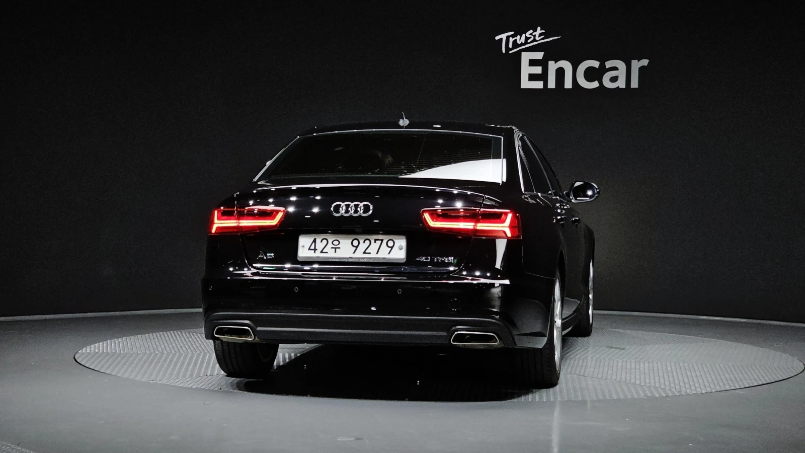 Audi A6 2.0 40TFSI, снимка 4 - Автомобили и джипове - 56095968