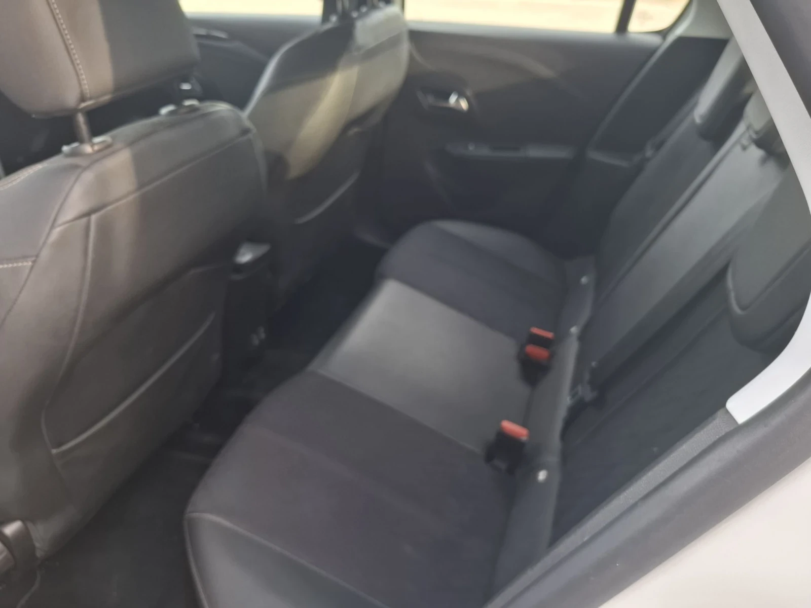 Opel Corsa 50kw* * GS line * * Led * * 78.x.km, снимка 16 - Автомобили и джипове - 56181141