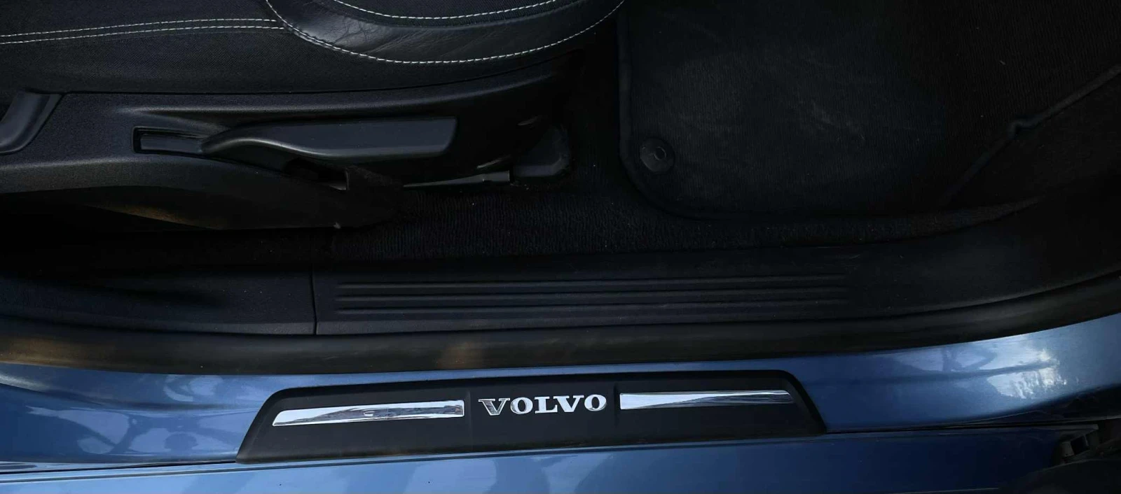 Volvo V40 D2, снимка 14 - Автомобили и джипове - 56375761