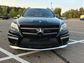 Mercedes-Benz GL 63 AMG, снимка 2