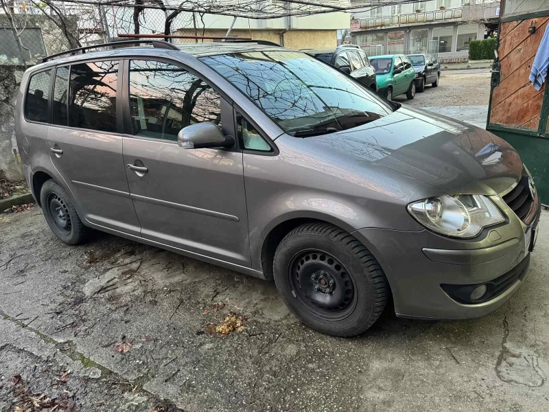 VW Touran 1.4 TSI, снимка 2 - Автомобили и джипове - 52514977