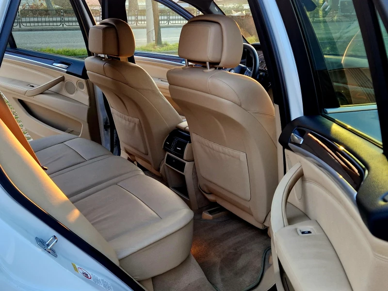 BMW X5 3.5D M Pack, снимка 13 - Автомобили и джипове - 52831869
