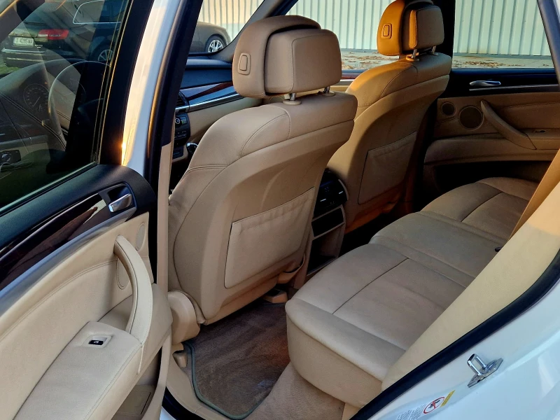 BMW X5 3.5D M Pack, снимка 14 - Автомобили и джипове - 52831869