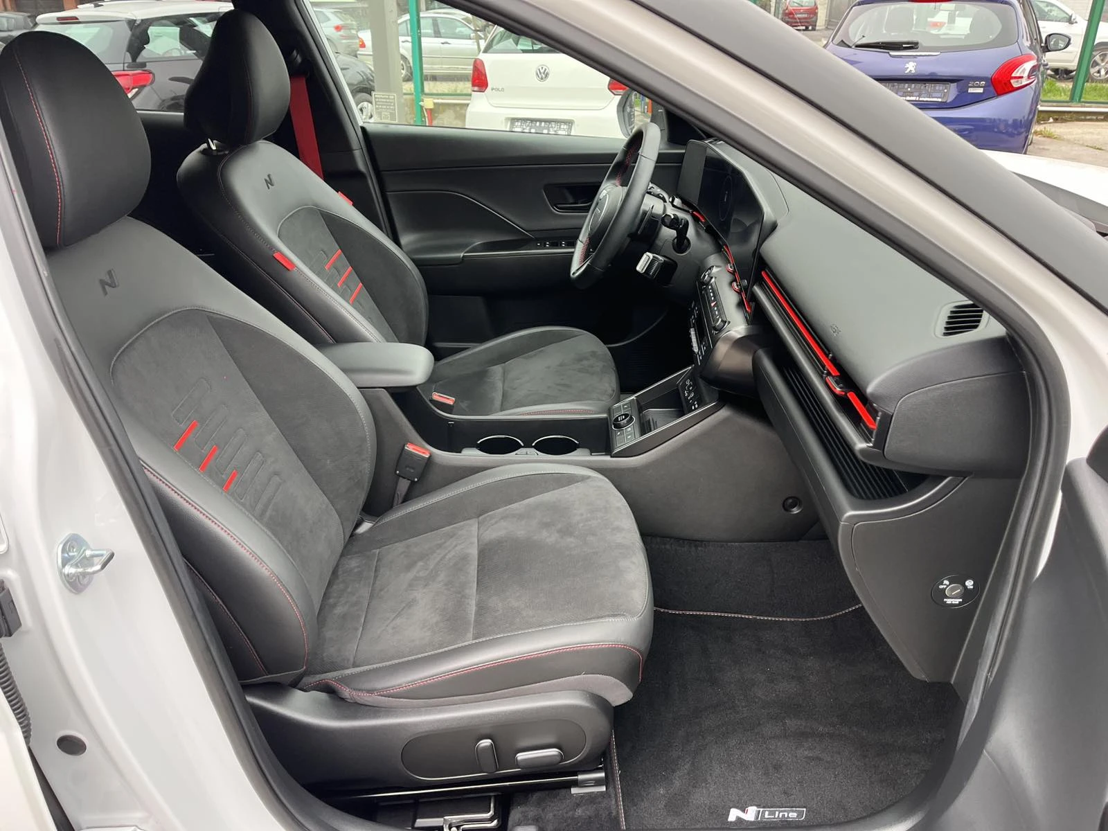 Hyundai Kona 1.6 BENZ N LINE, снимка 12 - Автомобили и джипове - 54030574