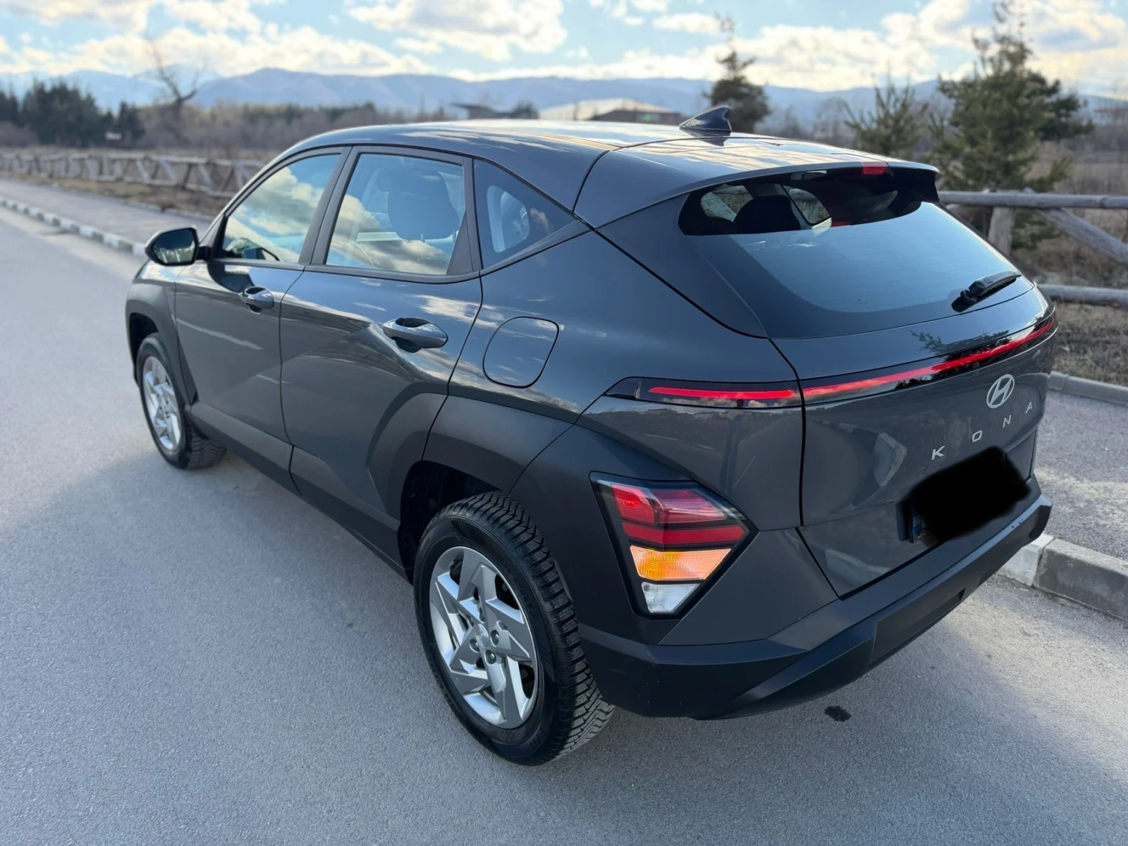 Hyundai Kona 4x4, снимка 11 - Автомобили и джипове - 54302776