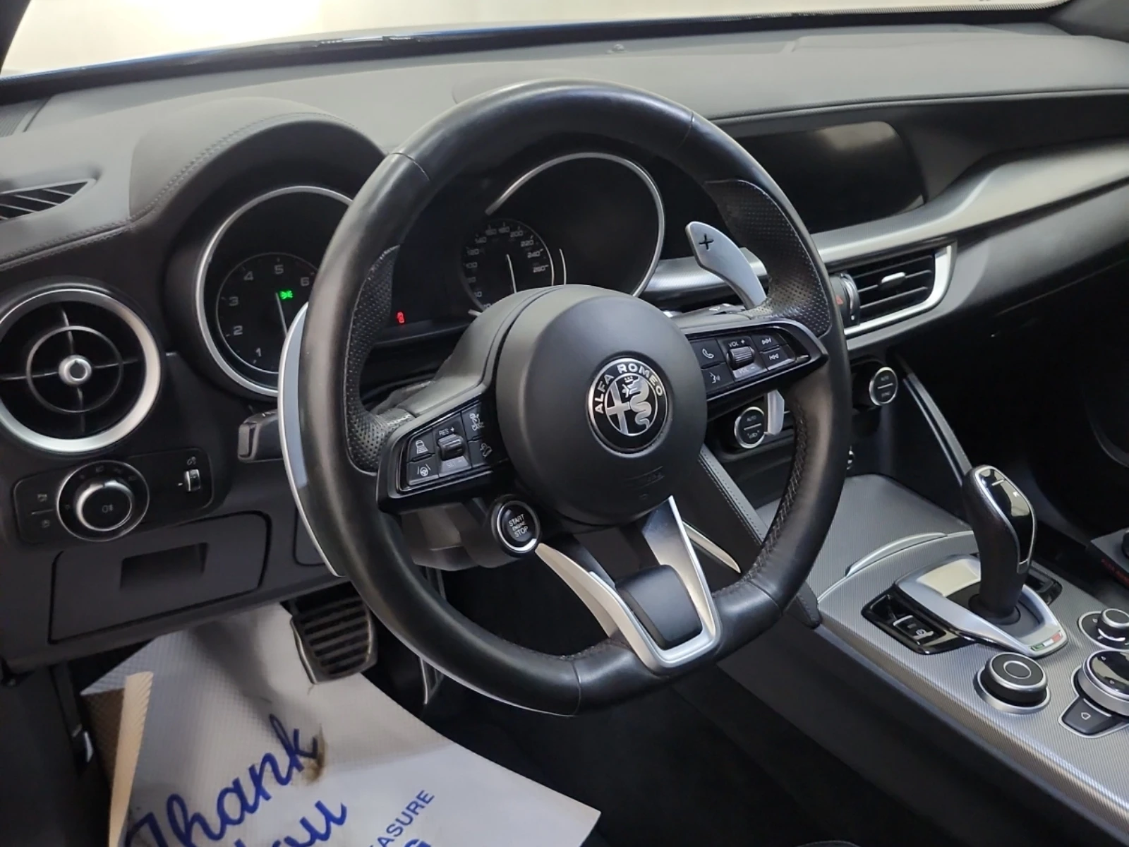 Alfa Romeo Stelvio VELOCE* AWD* ПОДГРЕВ* ПАНОРАМА* HARMAN, снимка 9 - Автомобили и джипове - 54527547