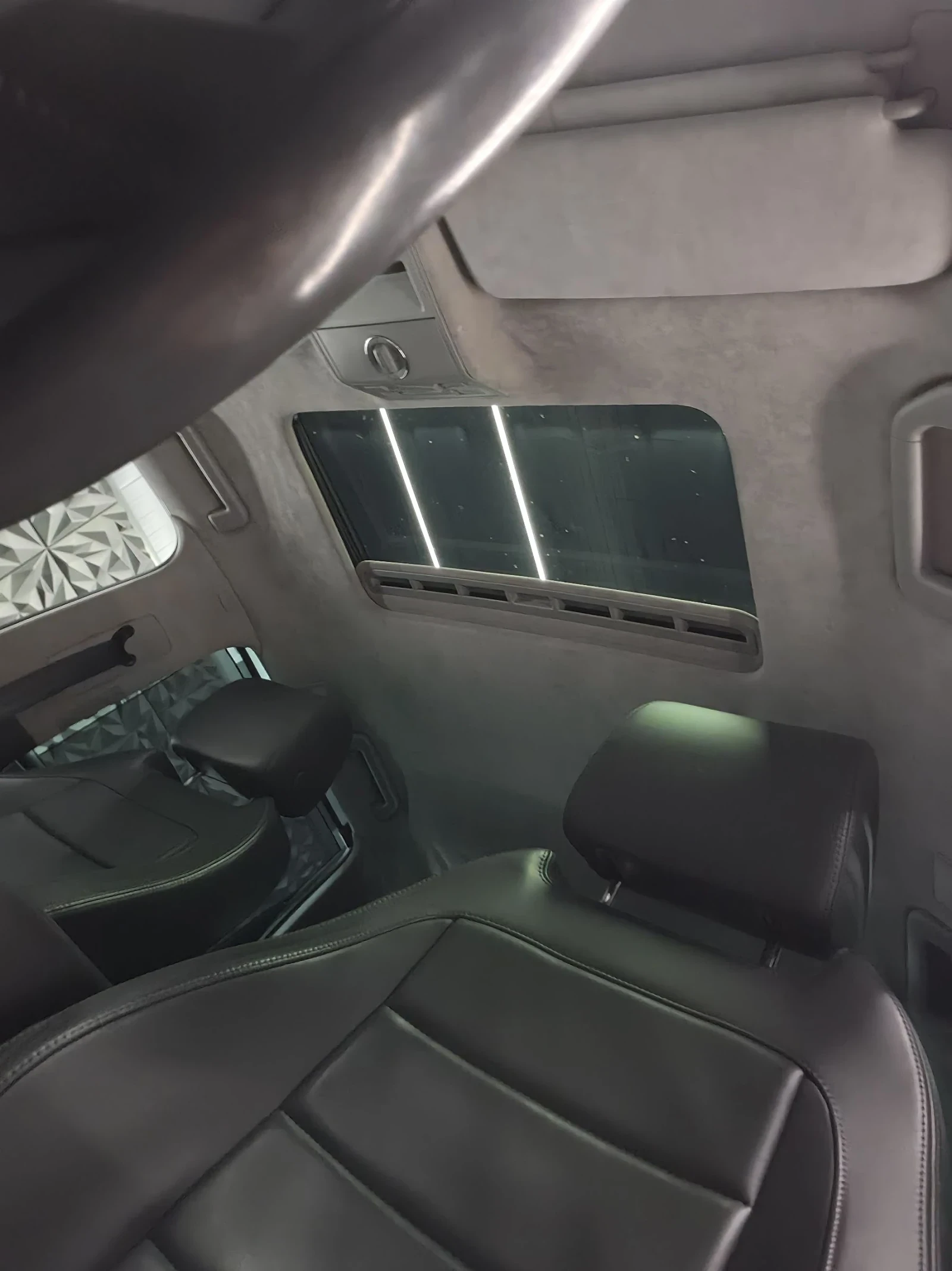VW Touareg 5.0TDI* R50* 4x4* VW BULGARIA* FULL* ПЕРФЕКТЕН, снимка 13 - Автомобили и джипове - 55036186