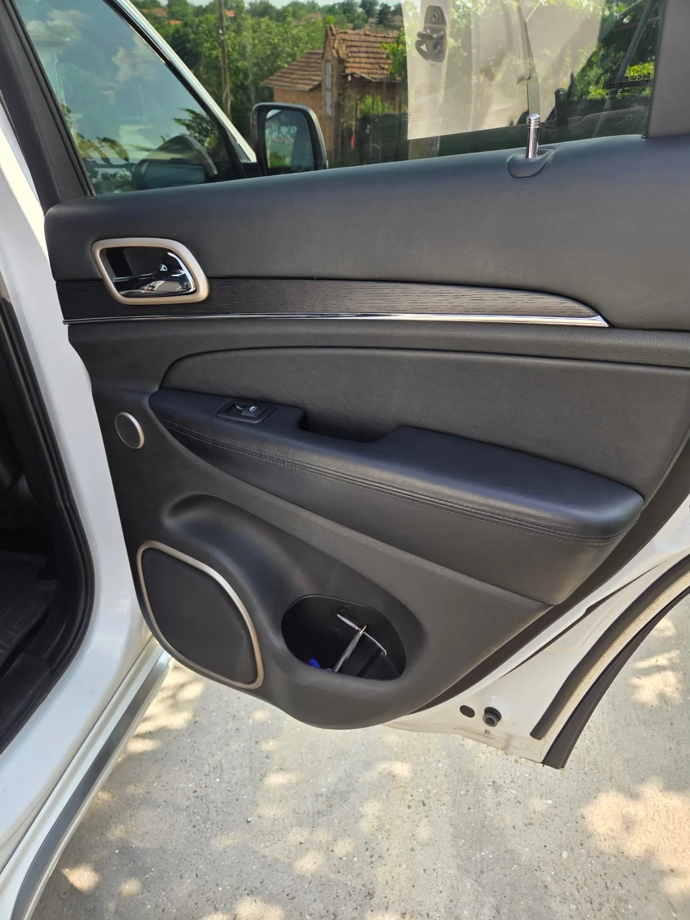 Jeep Grand cherokee SUMMIT, снимка 11 - Автомобили и джипове - 55126004