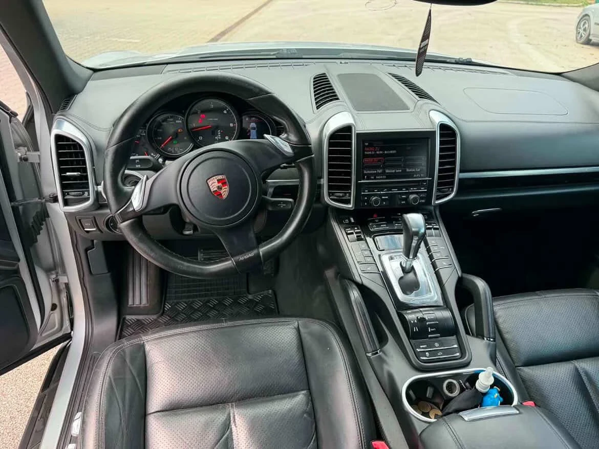 Porsche Cayenne, снимка 12 - Автомобили и джипове - 55152152