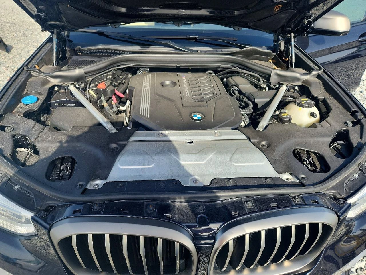 BMW X3 M40i xDrive| B58| Бял салон| Digital| iDrive7| PAN, снимка 12 - Автомобили и джипове - 55270545