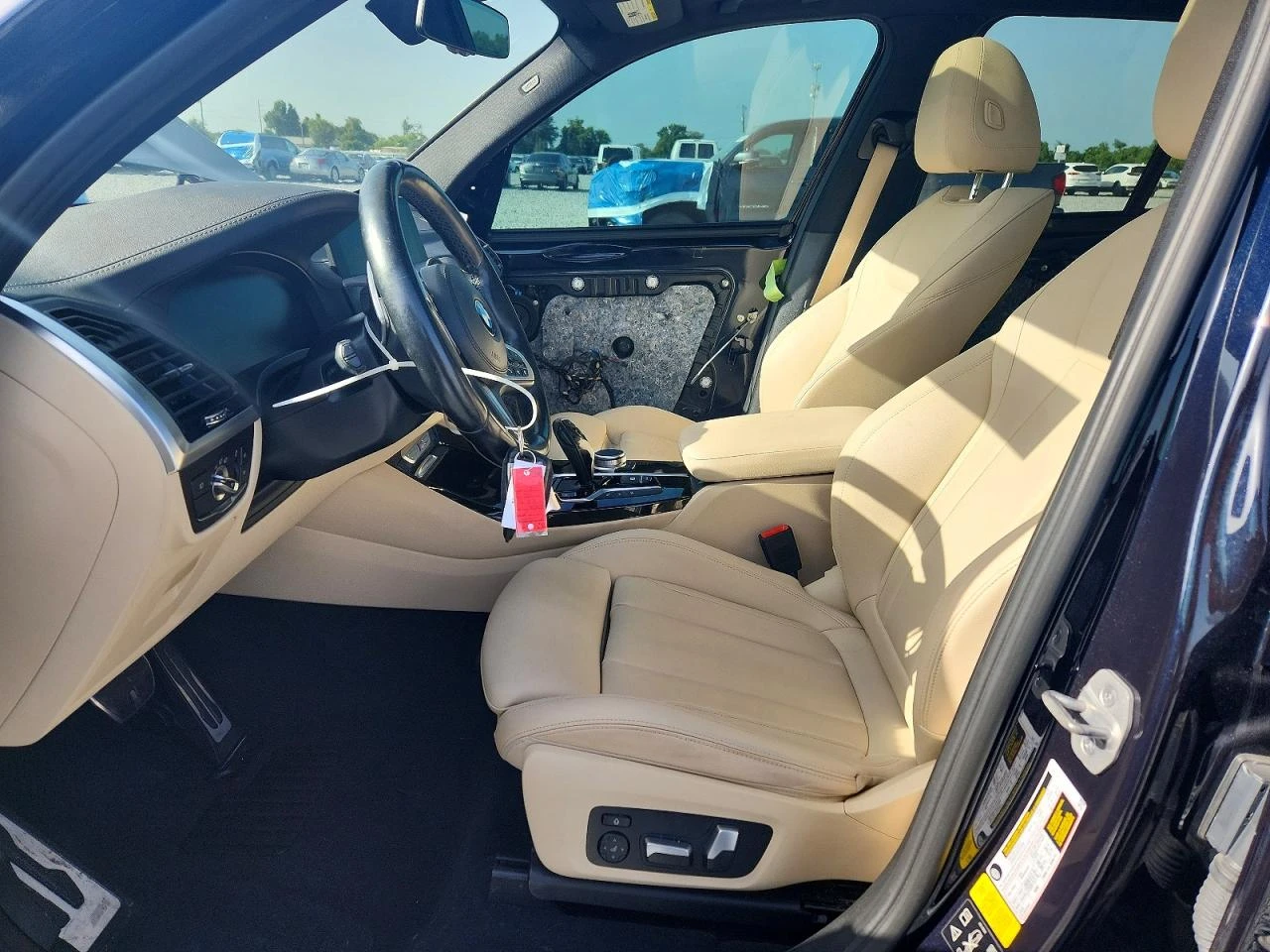 BMW X3 M40i xDrive| B58| Бял салон| Digital| iDrive7| PAN, снимка 7 - Автомобили и джипове - 55270545