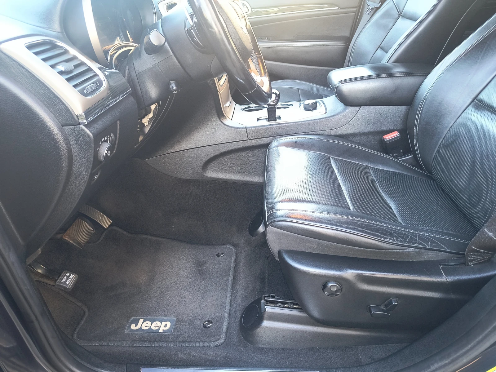 Jeep Grand cherokee GRAND CEEROKI 90000km, снимка 10 - Автомобили и джипове - 55507260