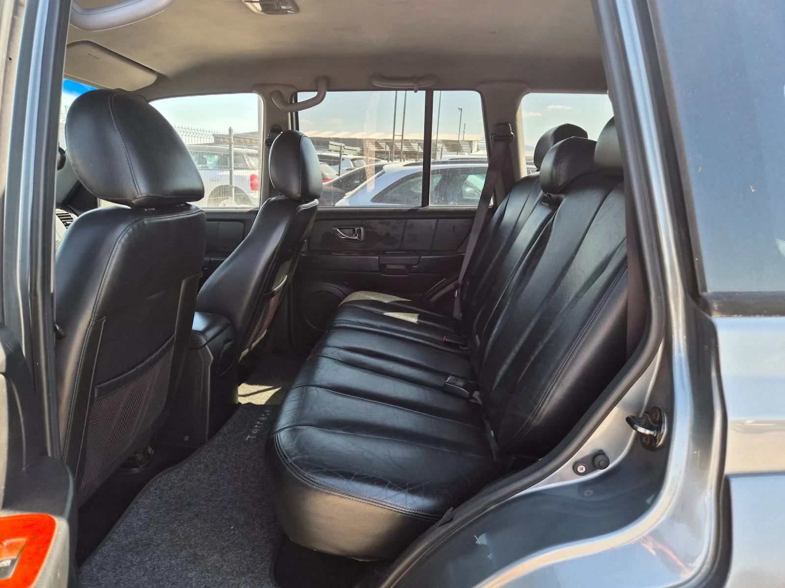 Hyundai Terracan 2.9D 150кс ИТАЛИЯ, снимка 14 - Автомобили и джипове - 55692348