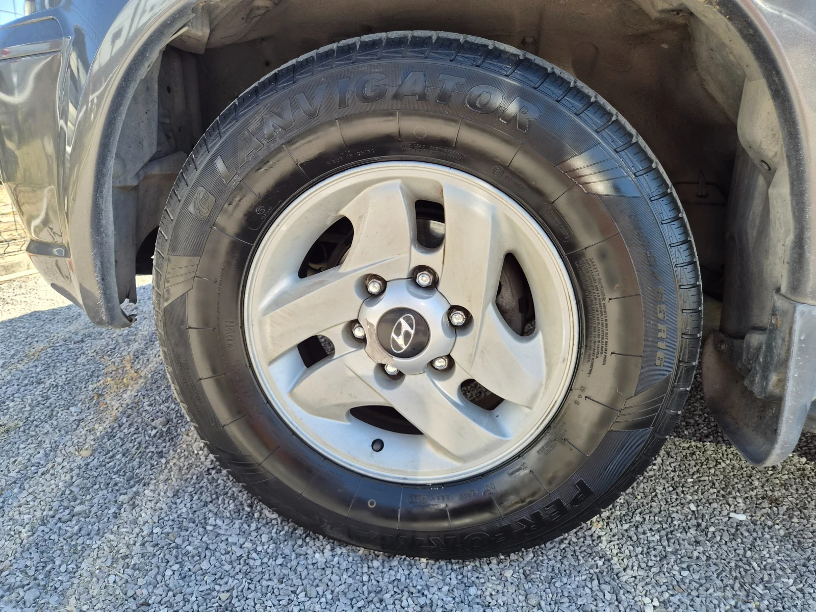 Hyundai Terracan 2.9D 150кс ИТАЛИЯ, снимка 9 - Автомобили и джипове - 55692348