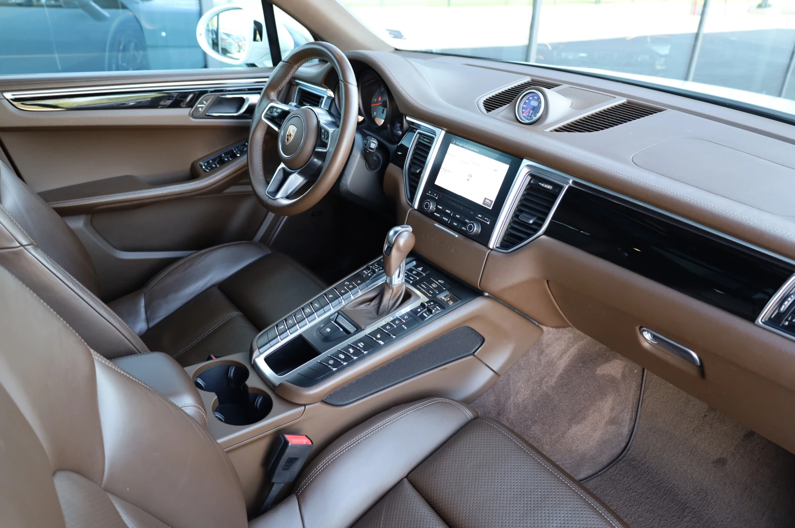 Porsche Macan S OPTIC* 360* PANO* BOSE* HD MATRIX LIGHTS* , снимка 13 - Автомобили и джипове - 55736123