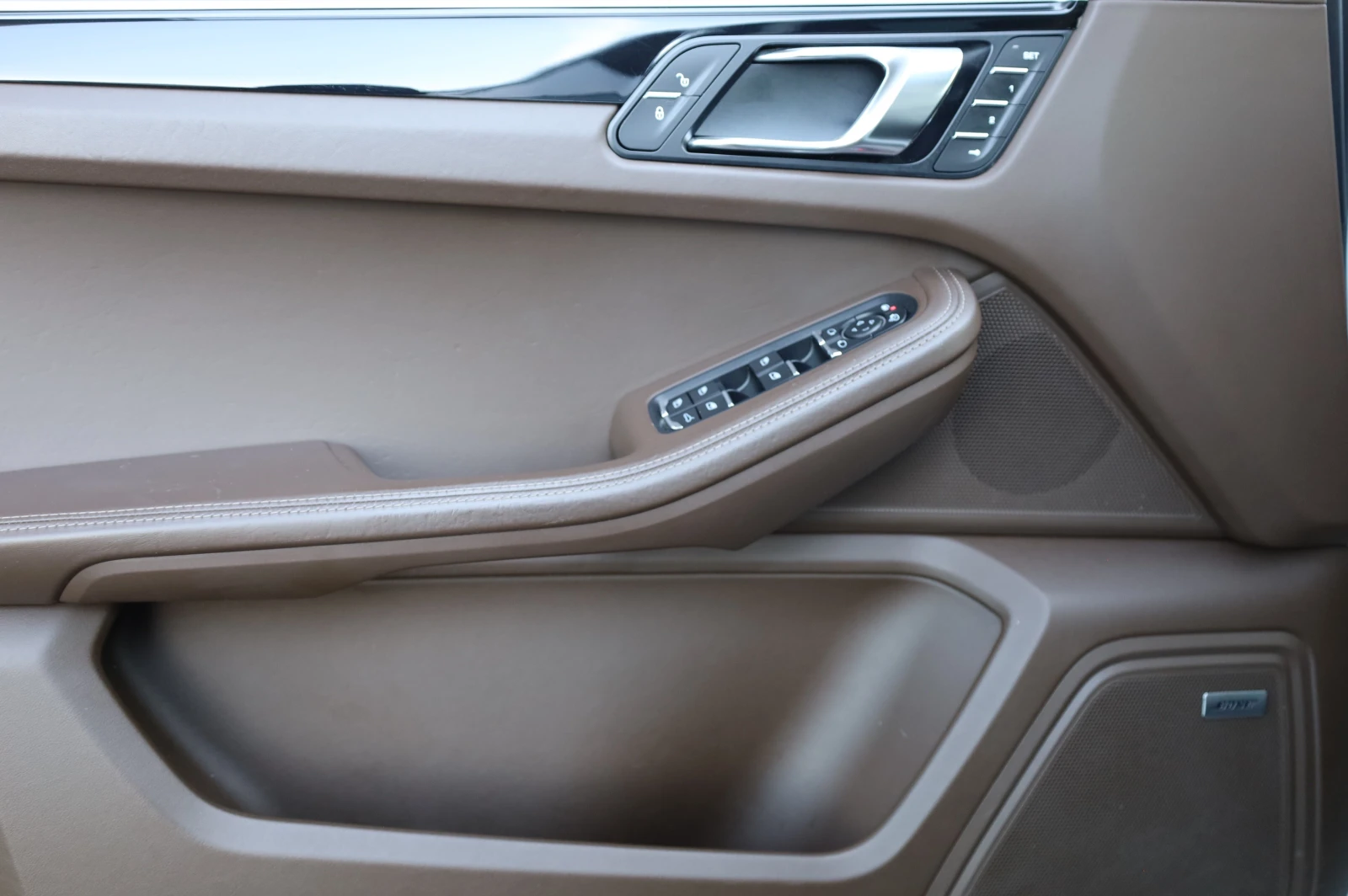 Porsche Macan S OPTIC* 360* PANO* BOSE* HD MATRIX LIGHTS* , снимка 14 - Автомобили и джипове - 55736123