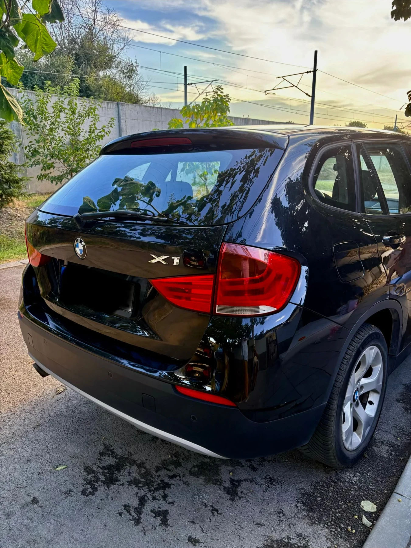 BMW X1, снимка 3 - Автомобили и джипове - 55838152