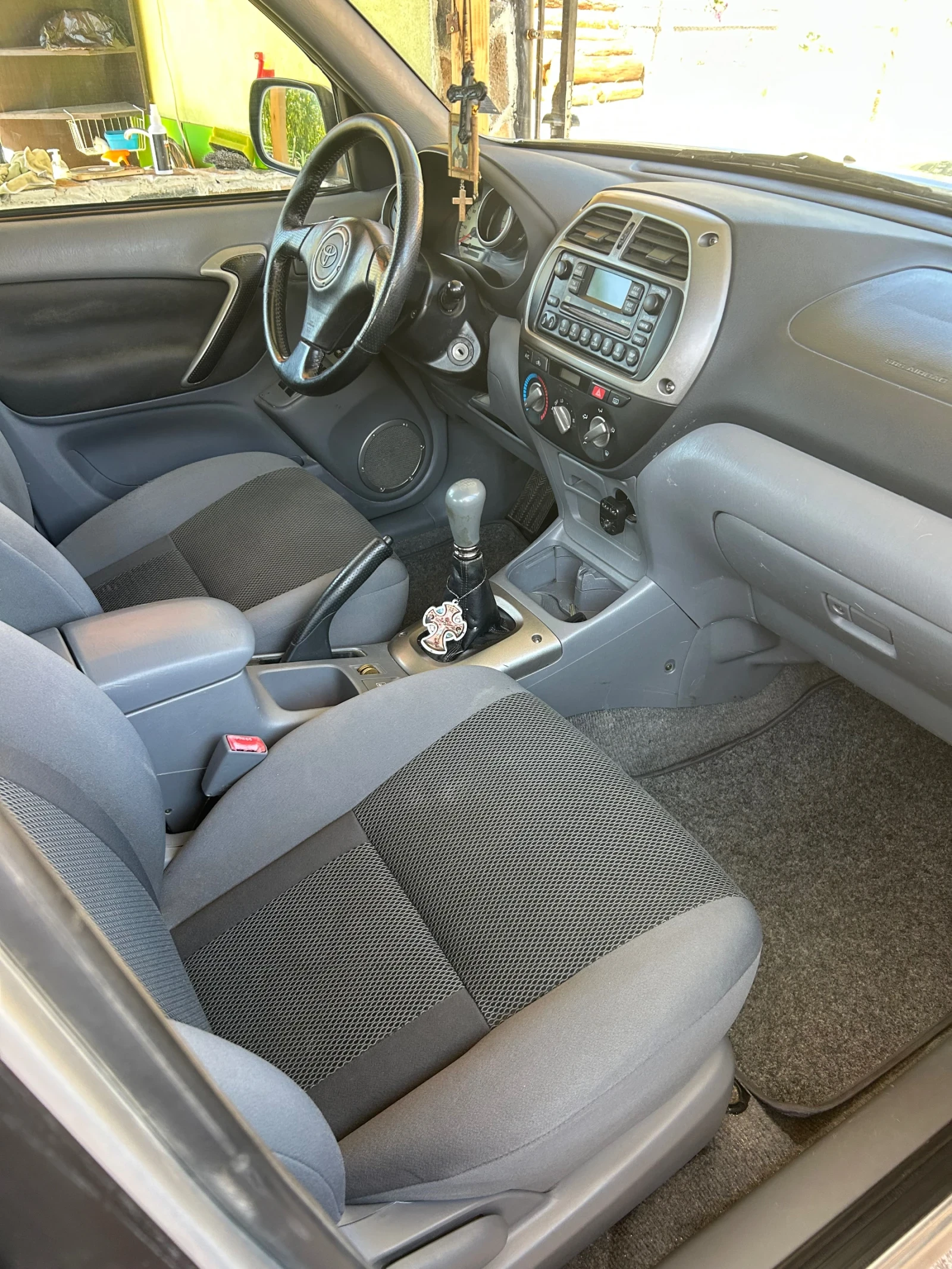 Toyota Rav4, снимка 6 - Автомобили и джипове - 56056612