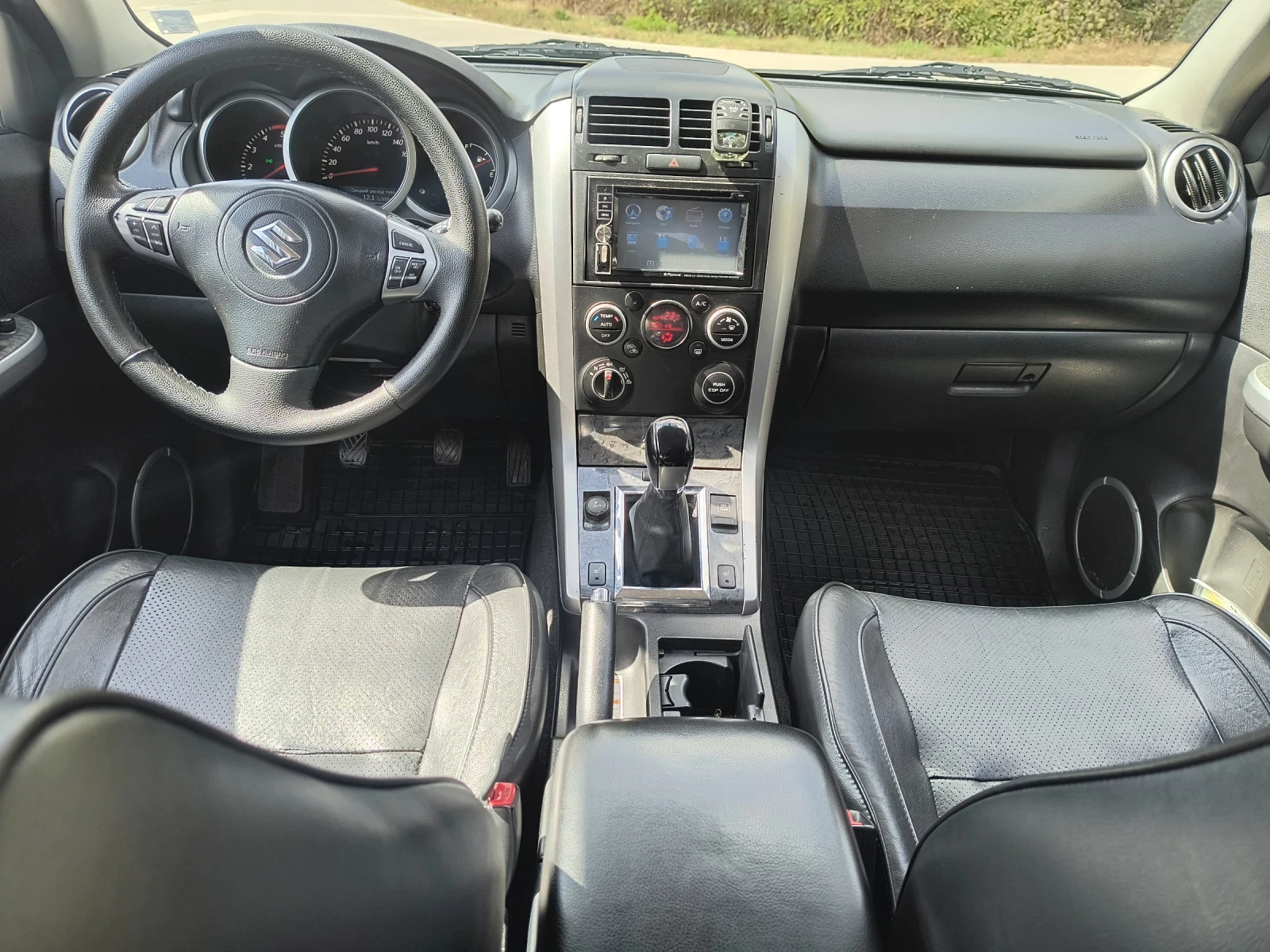 Suzuki Grand vitara DDIS, снимка 9 - Автомобили и джипове - 56082433