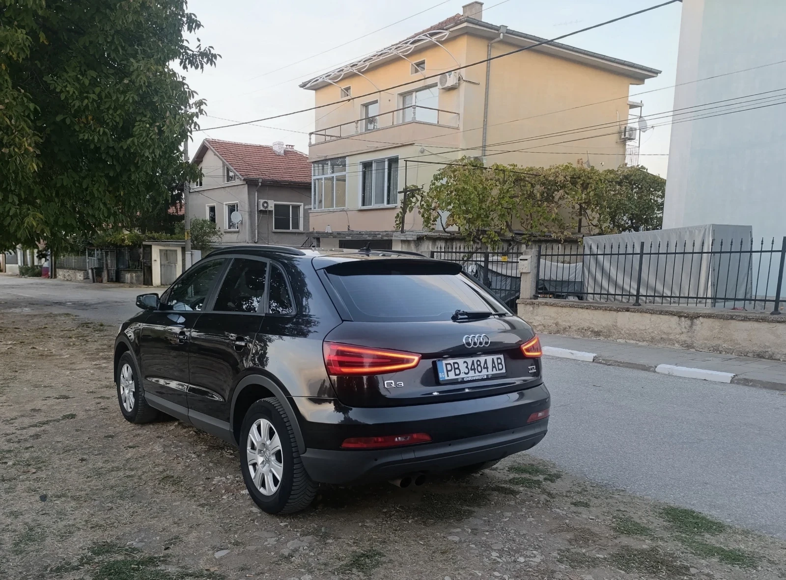 Audi Q3 2.0 Tdi 4x4, снимка 5 - Автомобили и джипове - 56415876