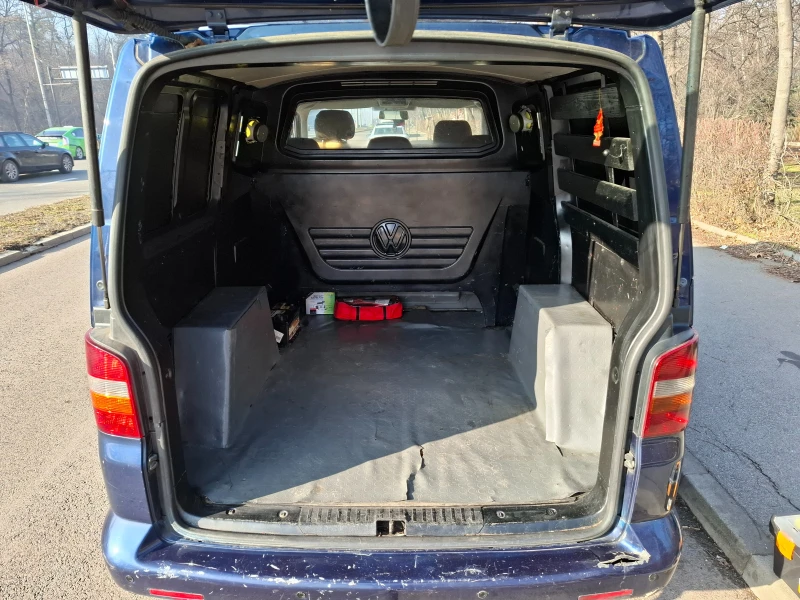 VW T5, снимка 15 - Бусове и автобуси - 49306408