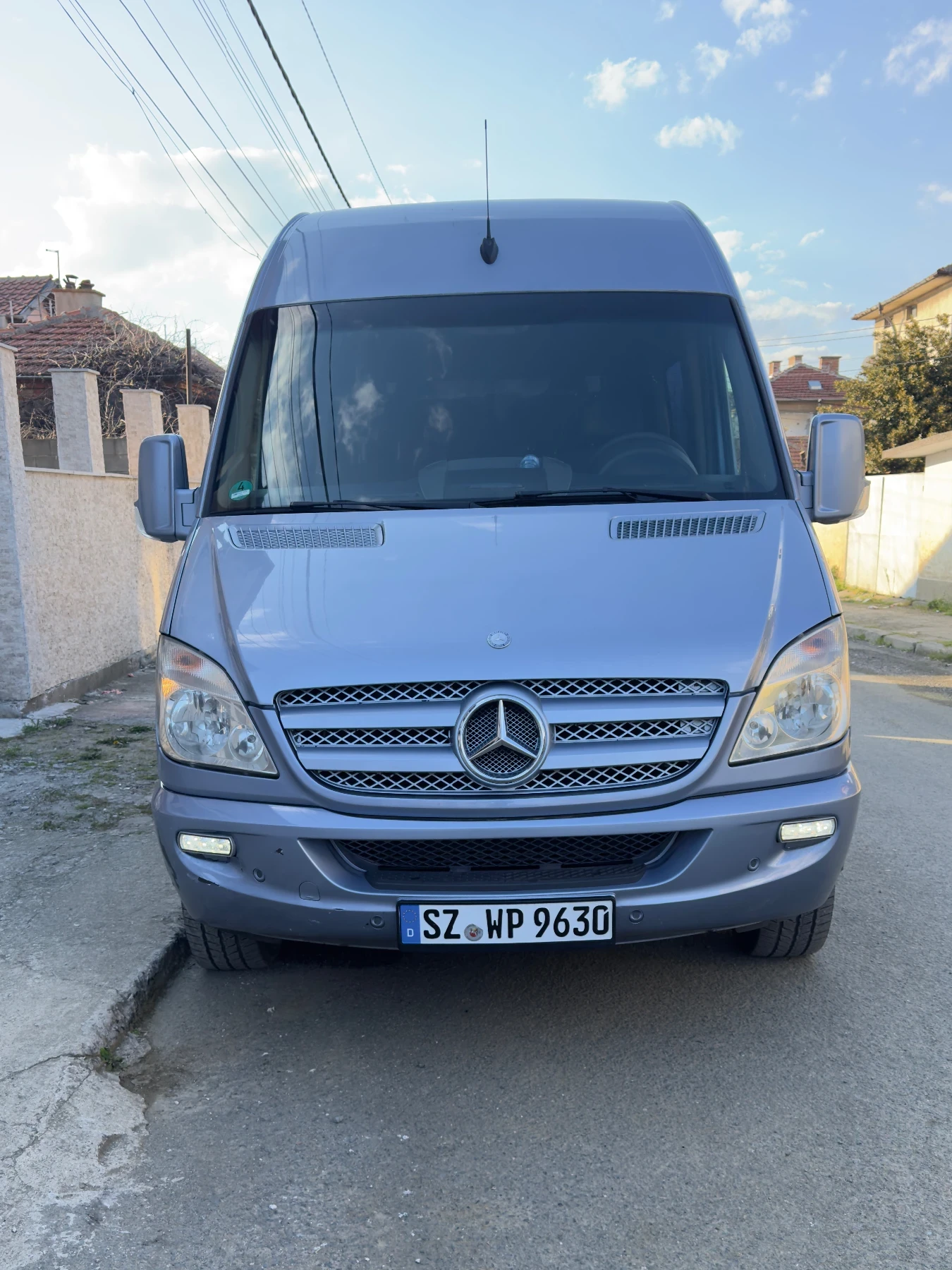 Mercedes-Benz Sprinter 318 Sprinter318  3.0 v6 184кс