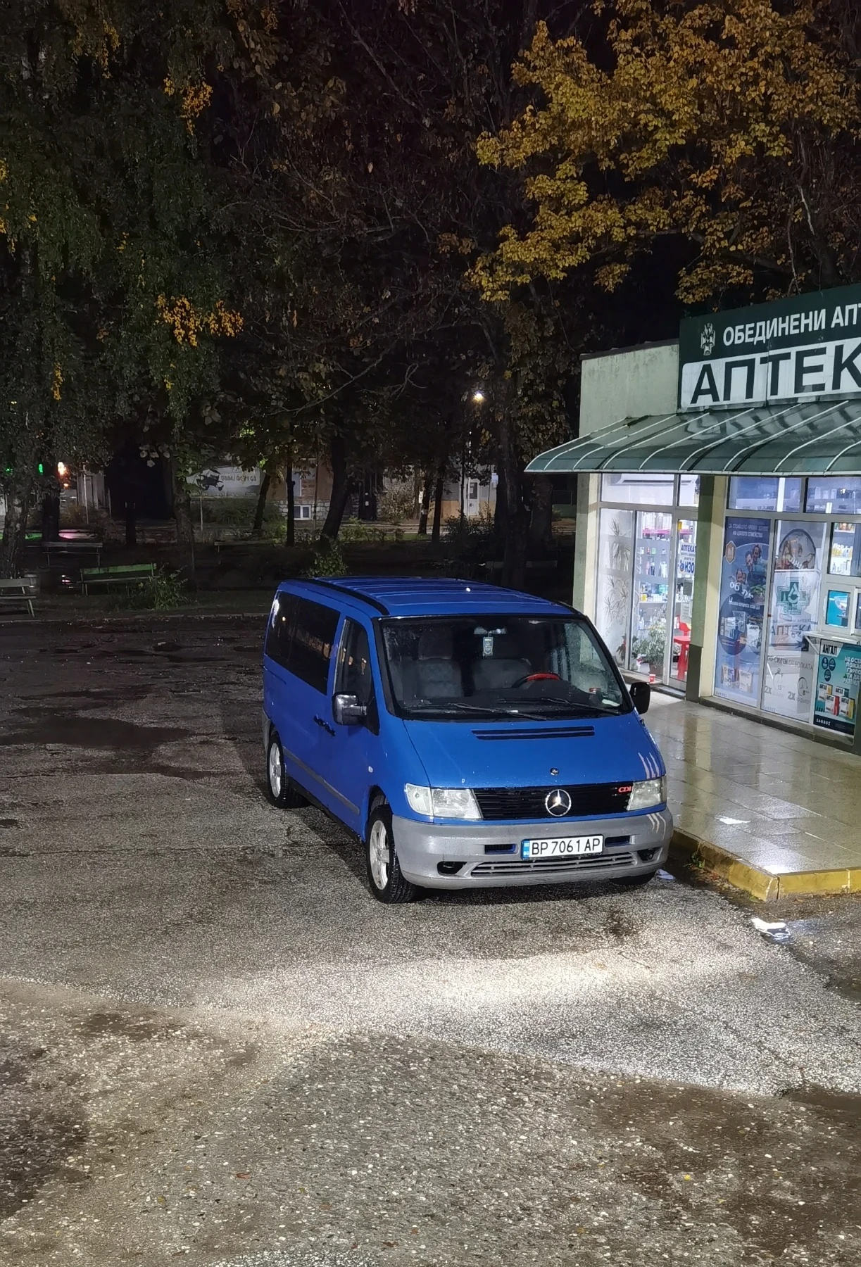 Mercedes-Benz Vito, снимка 4 - Бусове и автобуси - 56587496