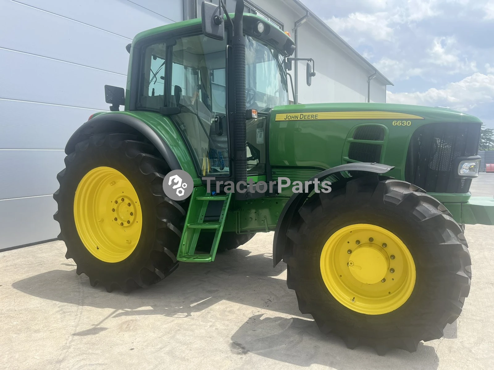 Трактор John Deere 6630 - изображение 2