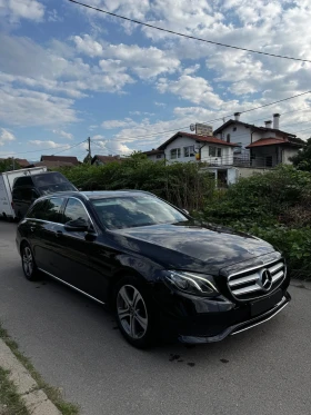 Обява за продажба на Mercedes-Benz E 220 220d 4matic ~36 499 лв. - изображение 2