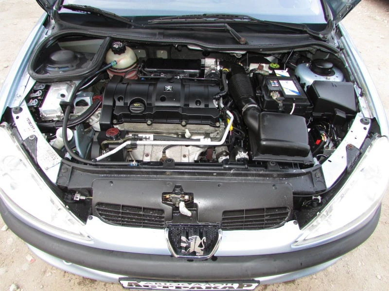 Peugeot 206 1.6i CC EURO4, снимка 14 - Автомобили и джипове - 44686787