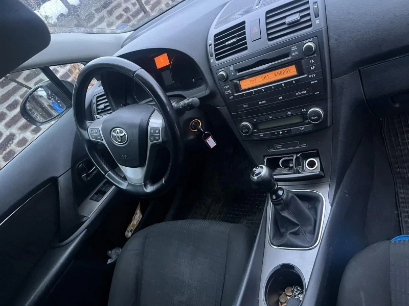 Toyota Avensis Т27, снимка 7 - Автомобили и джипове - 46969787