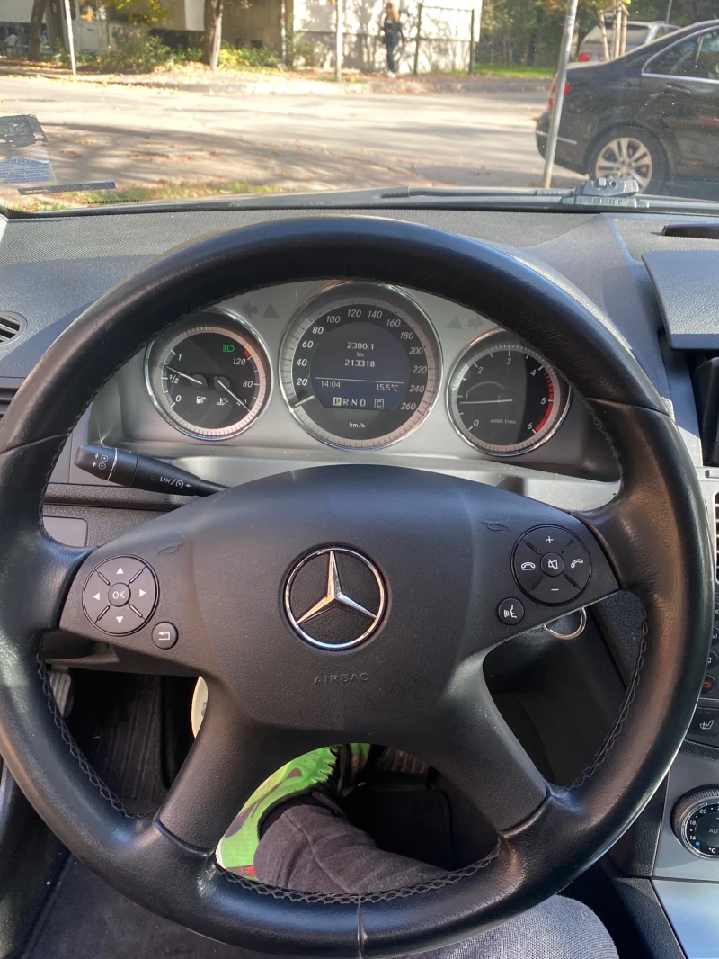 Mercedes-Benz C 250 Combi, снимка 9 - Автомобили и джипове - 47748633