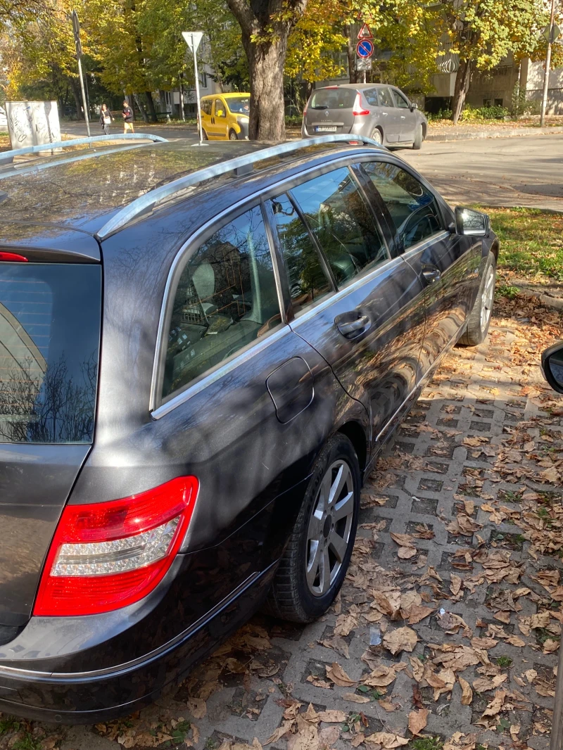 Mercedes-Benz C 250 Combi, снимка 3 - Автомобили и джипове - 47748633