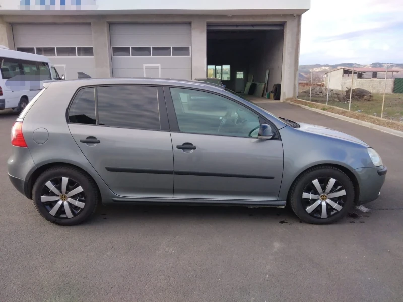 VW Golf, снимка 3 - Автомобили и джипове - 48321361