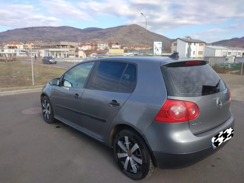 VW Golf, снимка 14 - Автомобили и джипове - 48321361