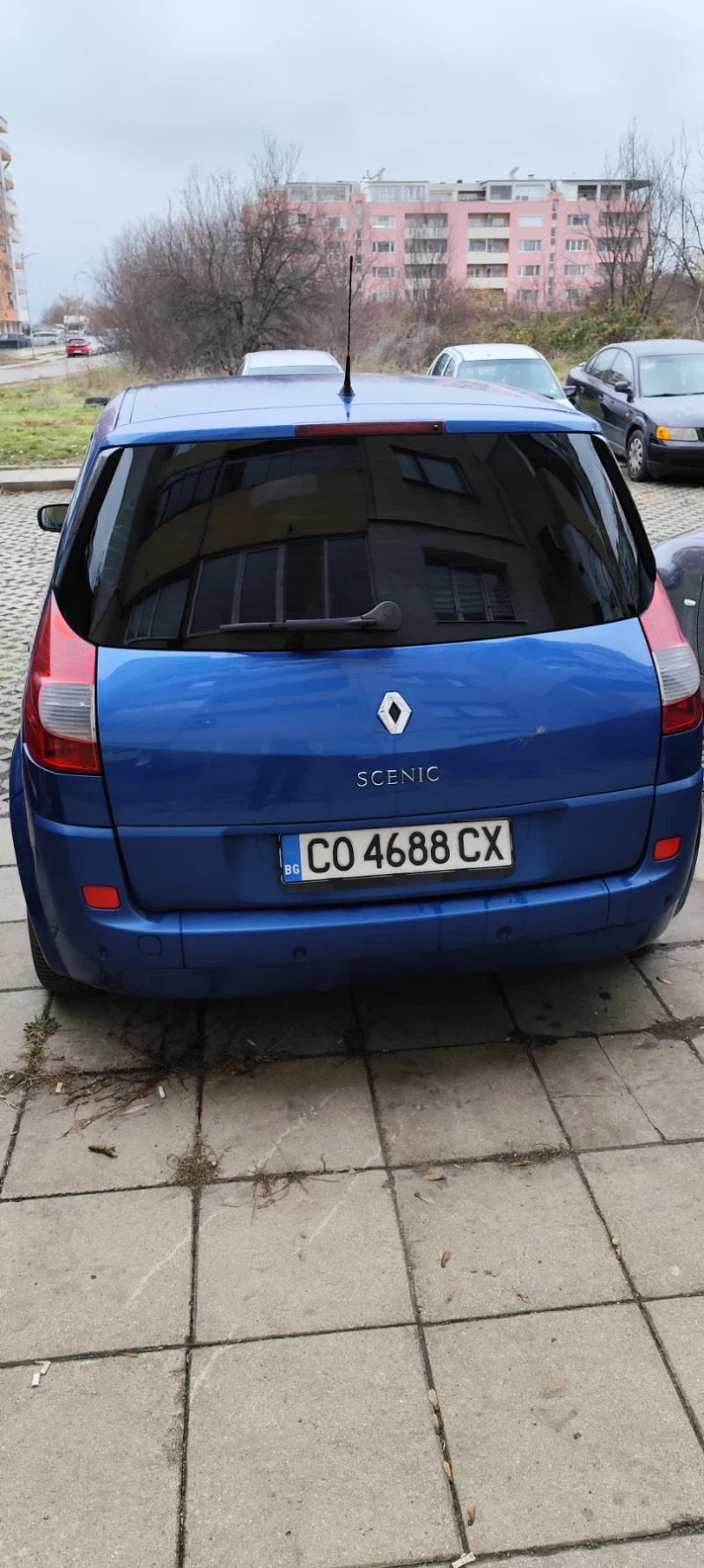 Renault Scenic, снимка 10 - Автомобили и джипове - 48702352