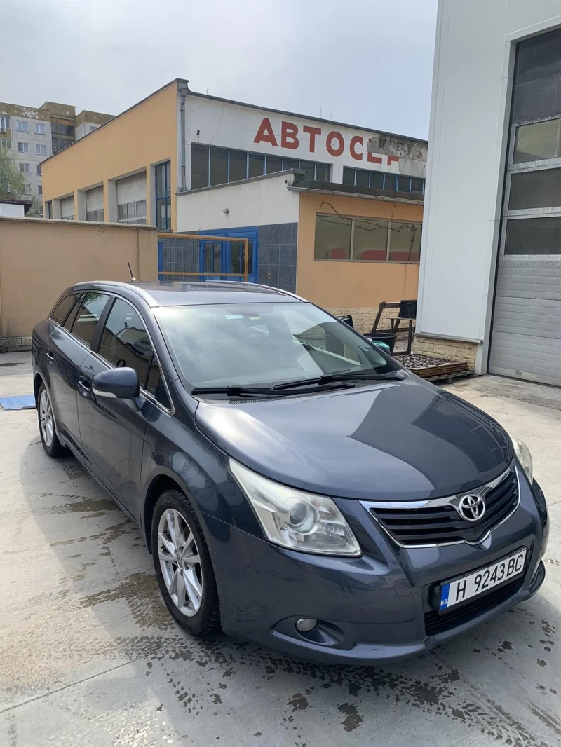 Toyota Avensis 2.0 D-4D, снимка 3 - Автомобили и джипове - 48811172