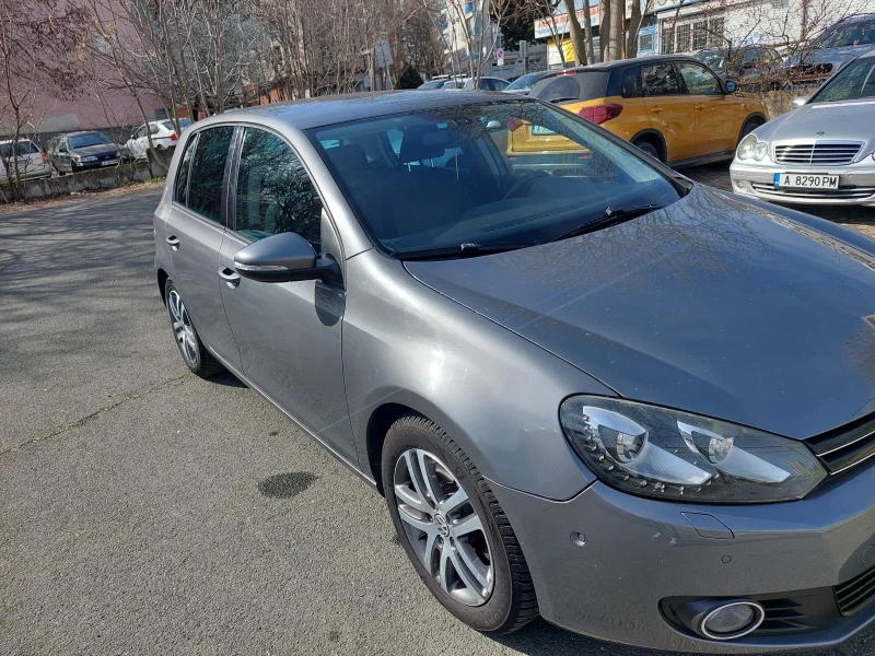 VW Golf, снимка 2 - Автомобили и джипове - 49592036