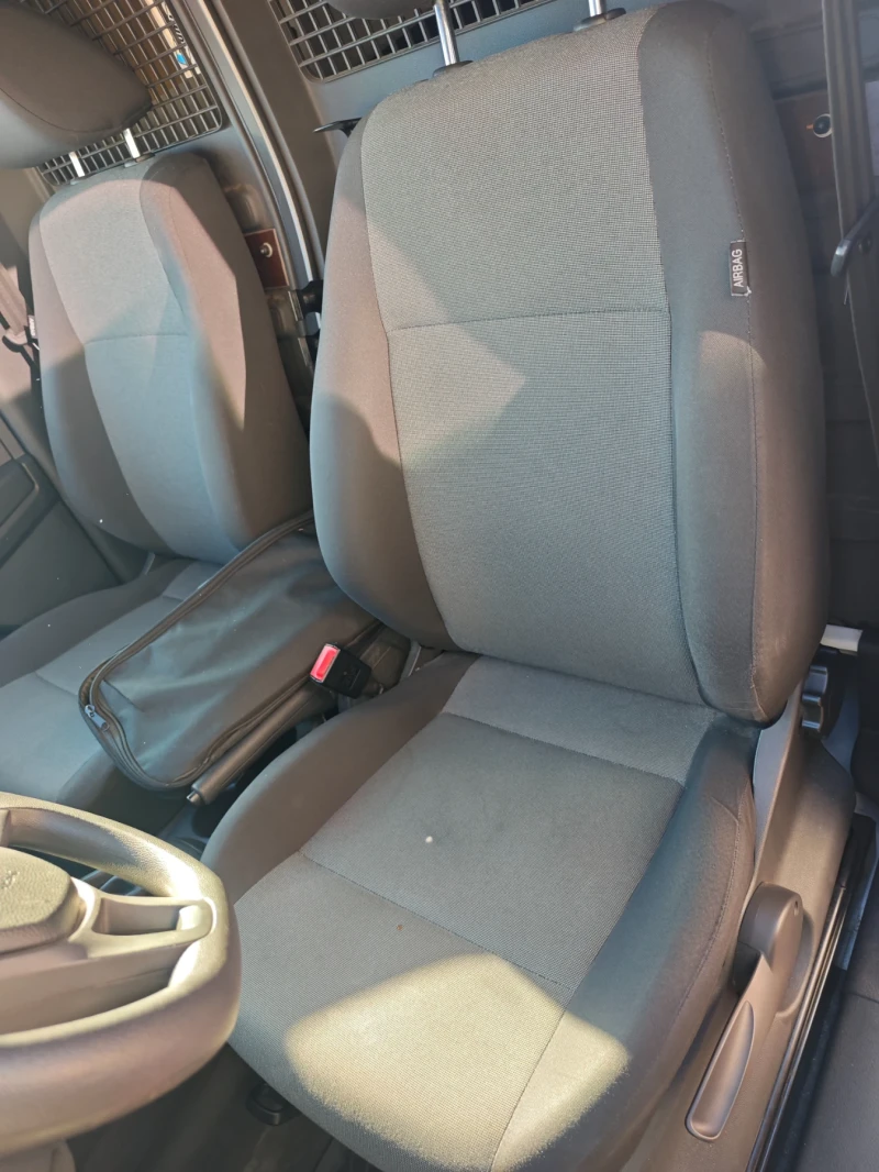 VW Caddy Facelift 2.0, снимка 11 - Автомобили и джипове - 51329443
