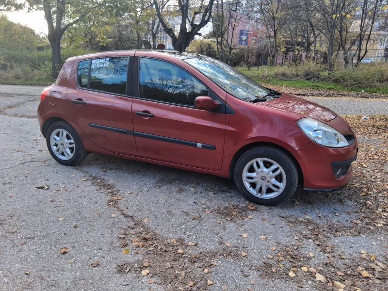 Renault Clio 1.6 16v panorama , снимка 3 - Автомобили и джипове - 52343419