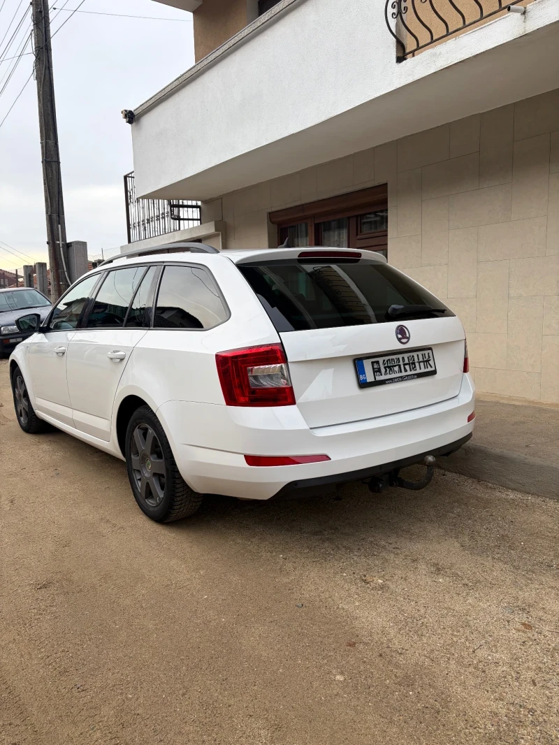 Skoda Octavia 1.8 tsi, снимка 2 - Автомобили и джипове - 52700158