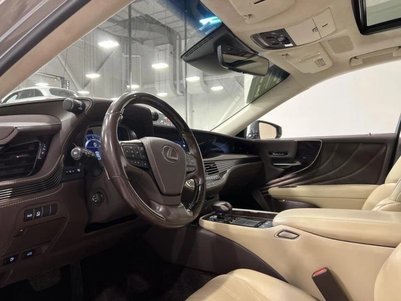 Lexus LS * LUXURY PKG MARK LEVINSON AUDIO PANORAMIC ROOF 36, снимка 11 - Автомобили и джипове - 52804005